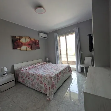 A Due Passi Dal Mare Apartment Mascali